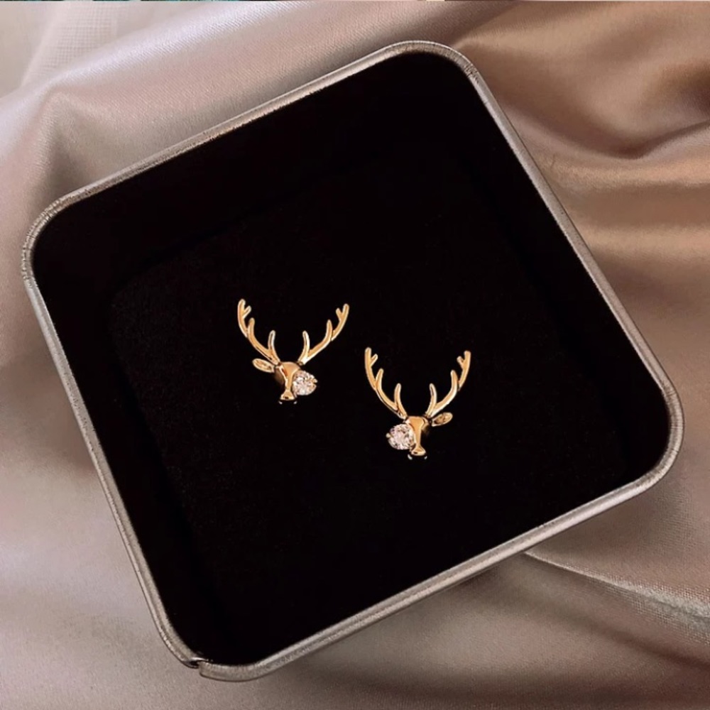 Rudolf Reindeer Christmas Earring Accessories - Picture 3 of 3